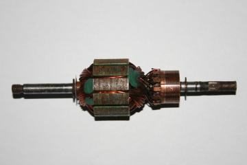 d1l_motor25_big.jpg